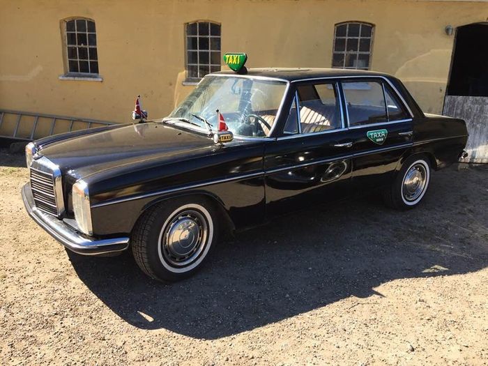 Mercedes w115 200D 1973